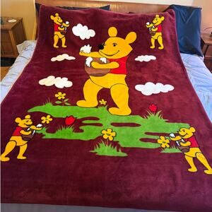 Vintage Winnie the Pooh Plush Blanket Fleece Velour Thick Throw 60 X 90